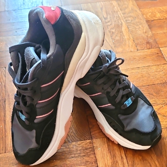 Adidas Torsion Sz 9 - Picture 1 of 6